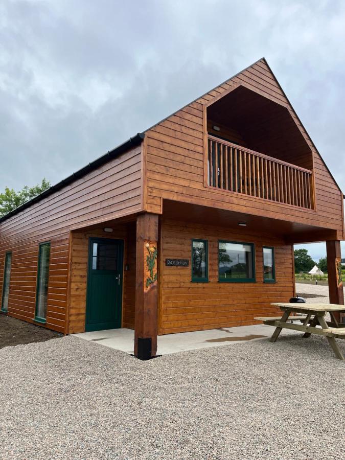 Oakwell Holiday Village Ramelton Экстерьер фото