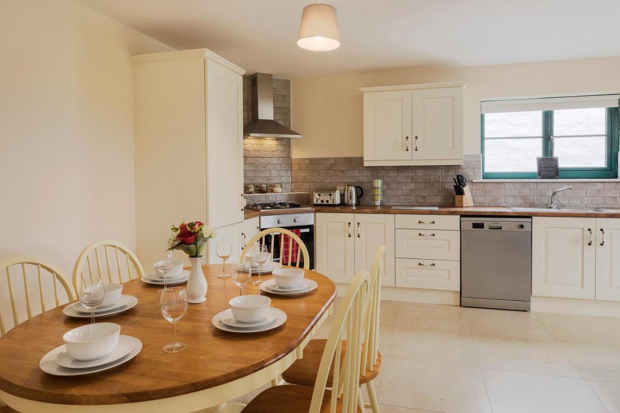 Oakwell Holiday Village Ramelton Экстерьер фото