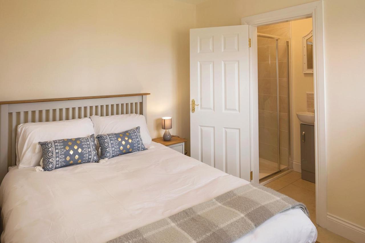 Oakwell Holiday Village Ramelton Экстерьер фото