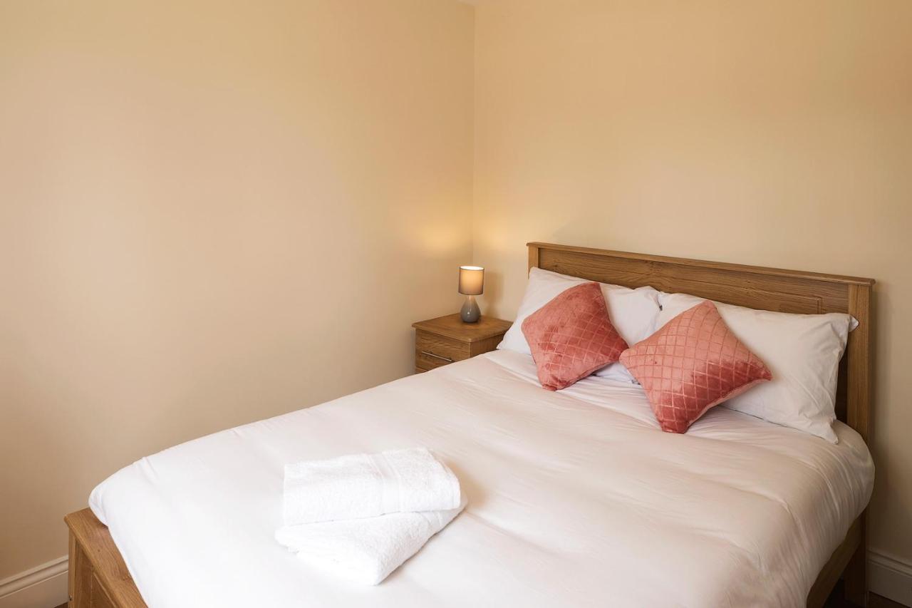 Oakwell Holiday Village Ramelton Экстерьер фото